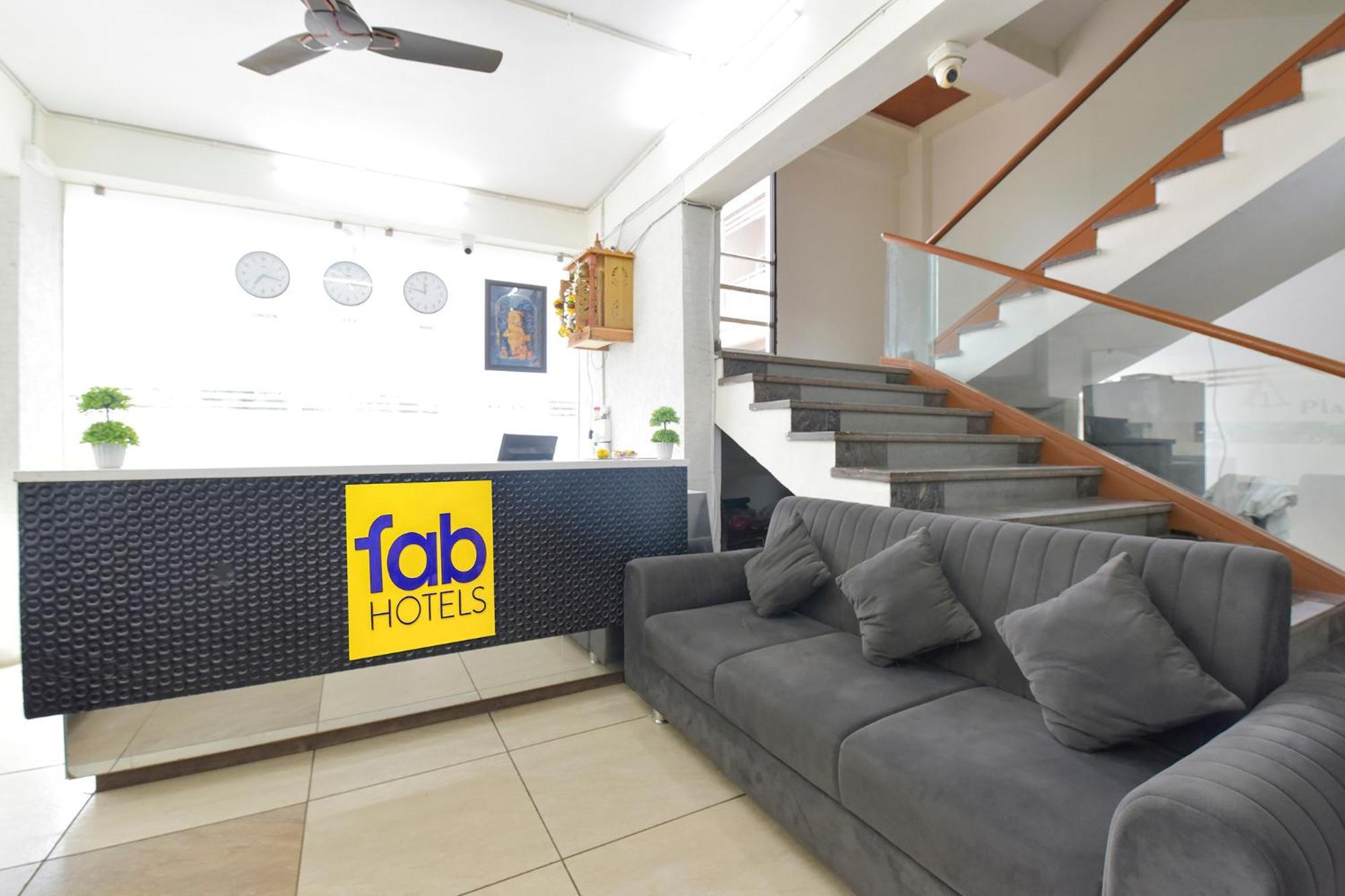 Fabhotel A1 Plaza อาเมดาบัด ภายนอก รูปภาพ