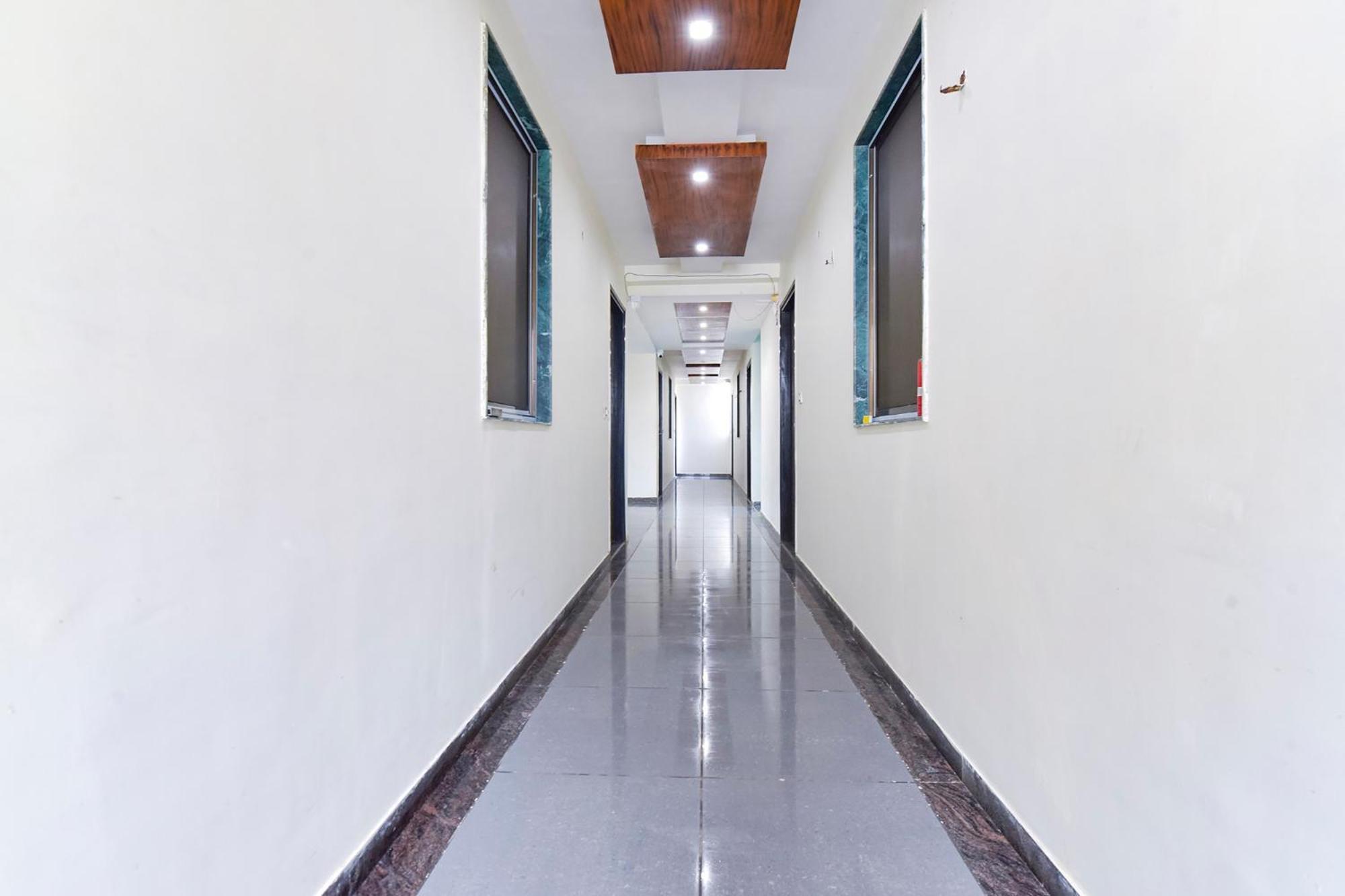 Fabhotel A1 Plaza อาเมดาบัด ภายนอก รูปภาพ
